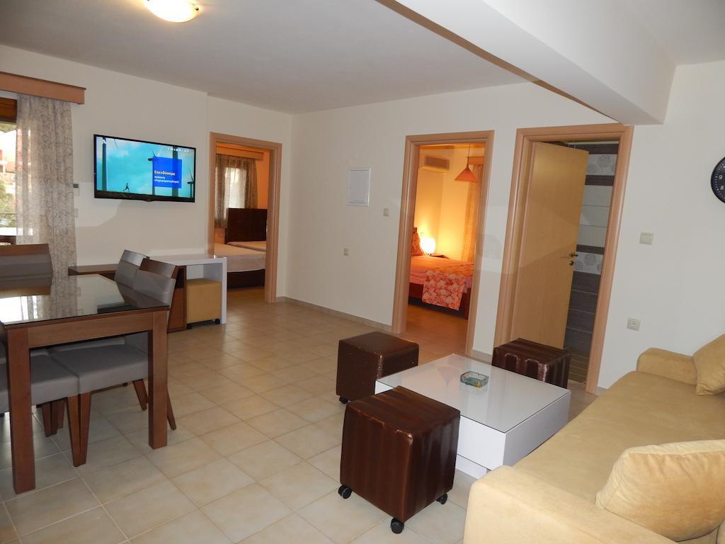 Sofia Apartments Sívota 객실 사진